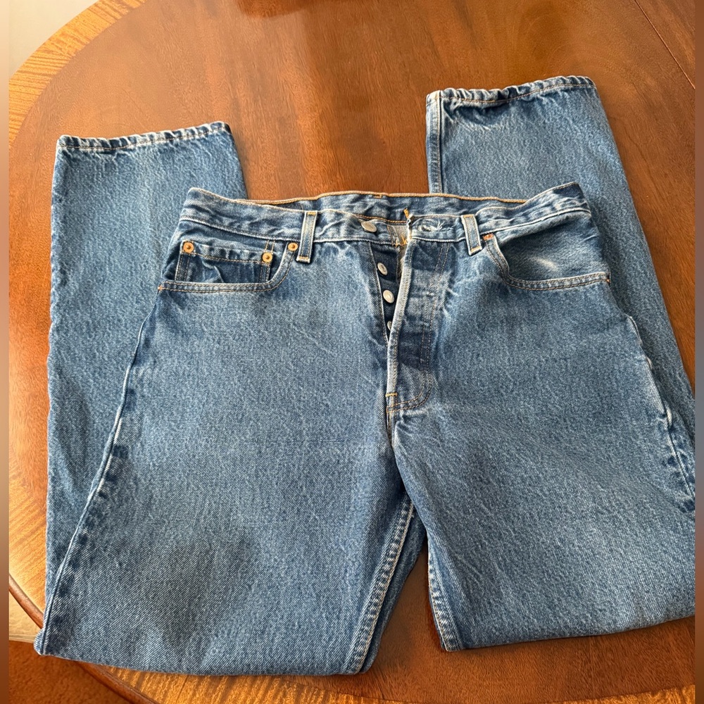 Levi’s Vintage 1999 USA Made 501XX 501’s Jeans Medium Wash No Stains or Holes 🔥